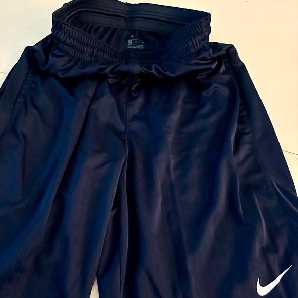 Nike Blue Performance Athletic Shorts - Picture 3 of 3